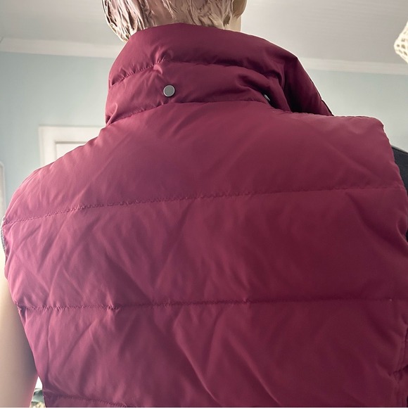 Eileen Fisher XS‎ goose down burgundy full zip nylon puffer vest - Picture 6 of 10